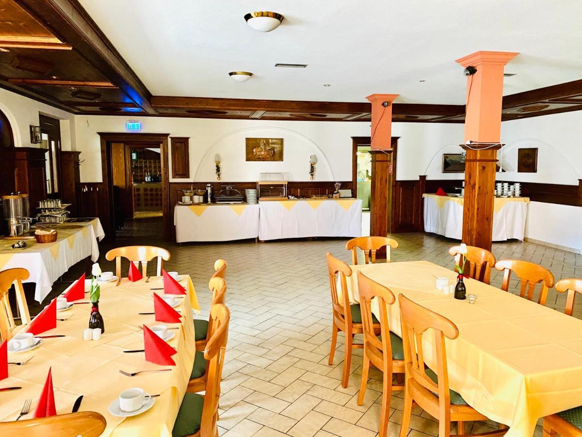 Hotel Relax Wachenroth Екстериор снимка